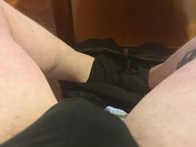 Trebez1 Male White Live Cam Striptease
