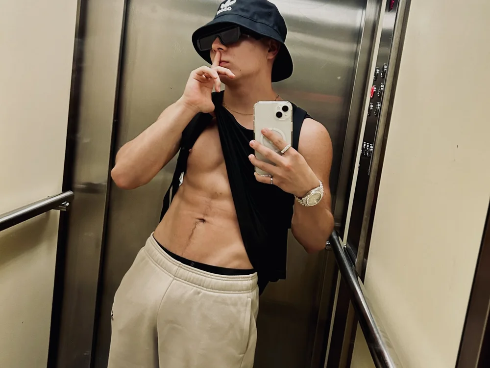 ห้องแชทออฟไลน์ของ Stevvfox21