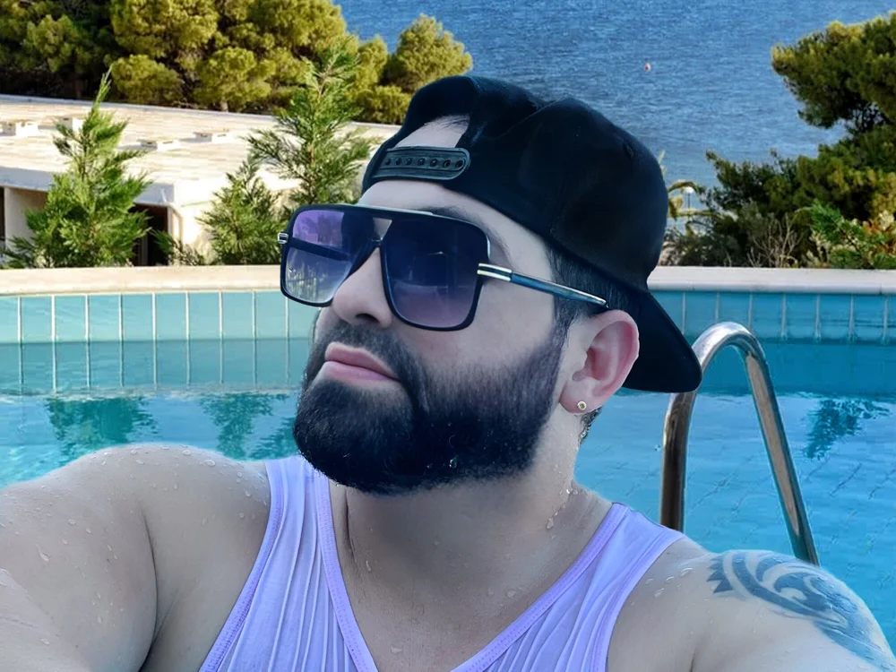 Dairon1@xh's Offline Chat Room