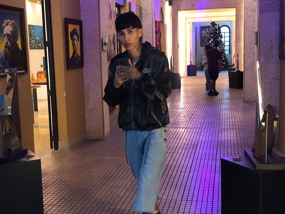 Offline XXX chat modela Daniel_DLuxxx