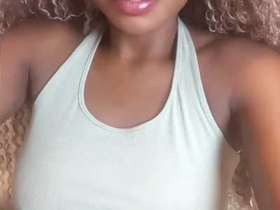 ebony_seduction2 Offline XXX-chat