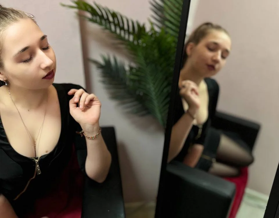 JudieLove offline chatrum