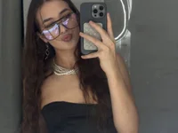TheresaLovee's Offline Chat Room