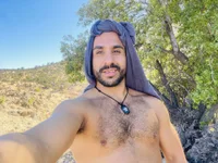 Toninoo-anto webcam model