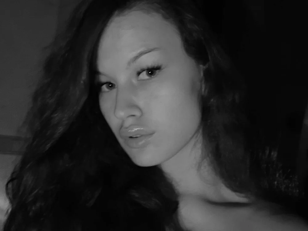 JiaLisaa offline chatrum