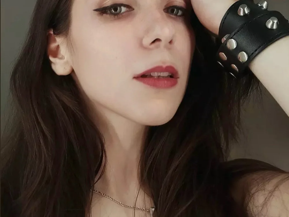 Czat XXX offline – AlyshaCinar