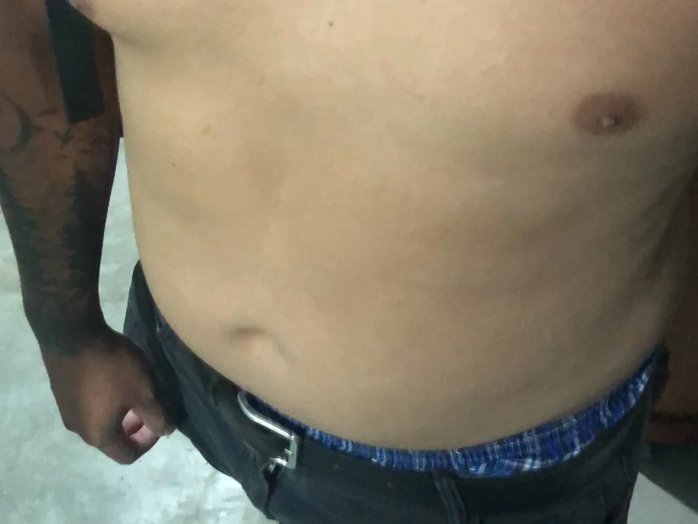 JerryMendez98's Offline XXX Chat