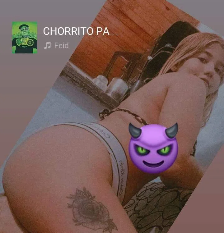 Xdannia_'s Offline Chat Room