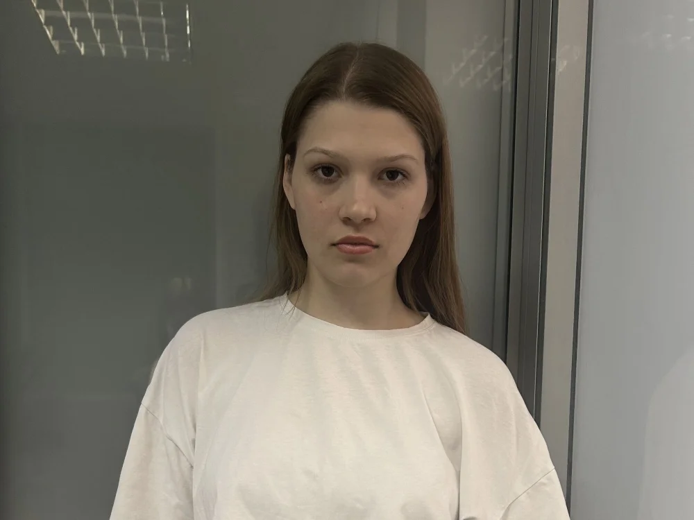 DarlineBenny offline chatrum