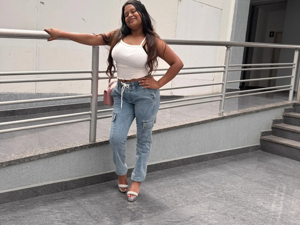 Valentina515 Obrolan XXX Offline