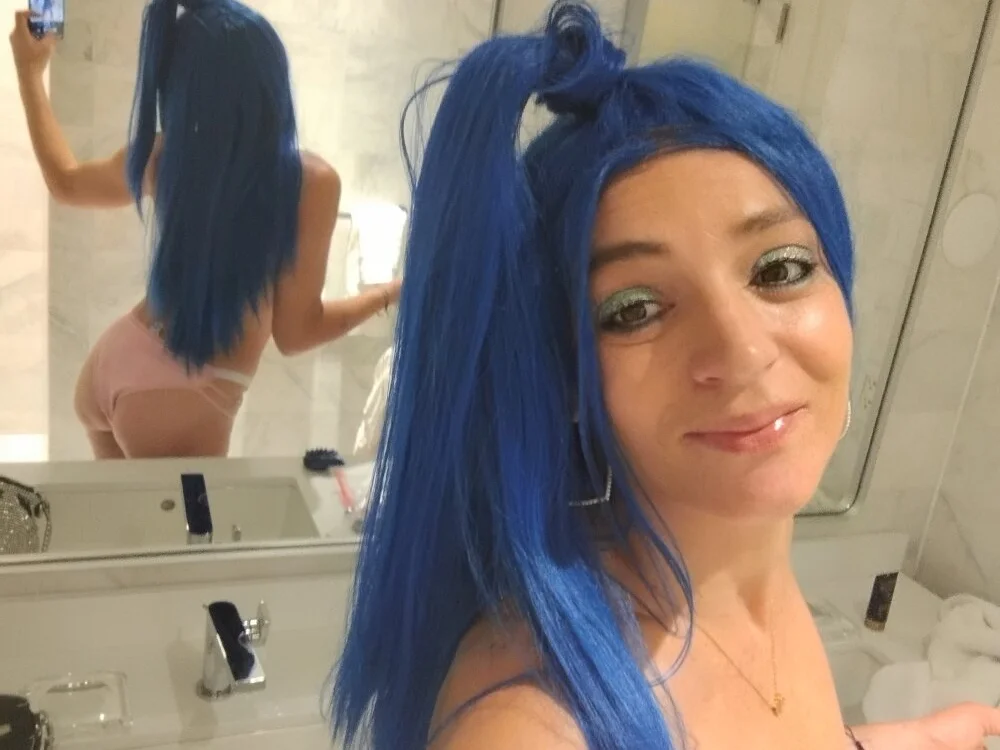 specialkay11's Offline XXX Chat