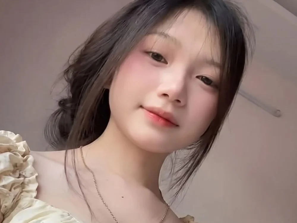 Minmin_tt 離線 XXX 聊天