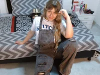 soniafuckboobs Adlı Modelin Canlı XXX Sohbeti