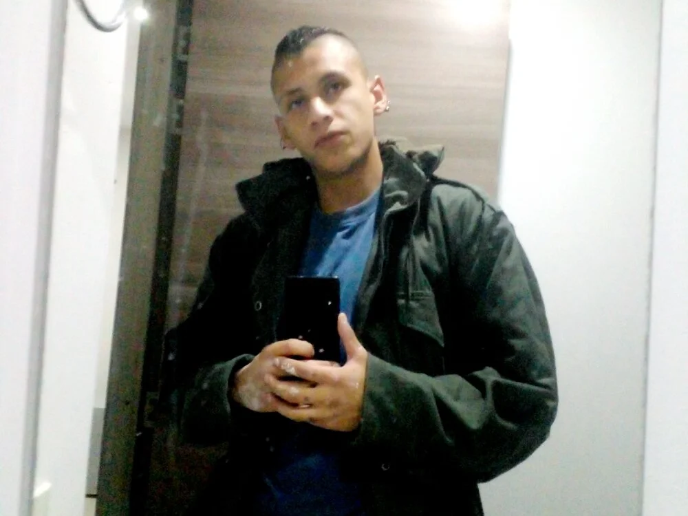 Yordiparra 离线XXX聊天