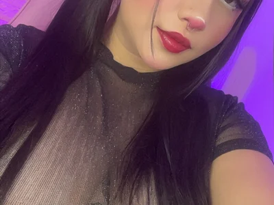 _hooly - Stripchat Girl 