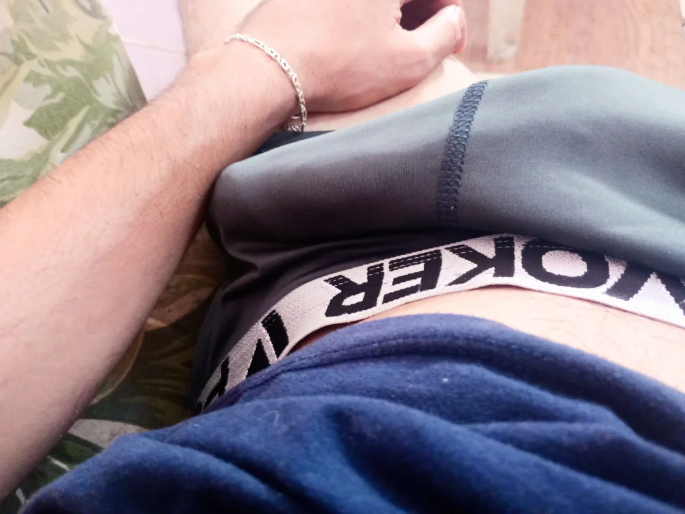 Hcarioca24cm's Offline XXX Chat
