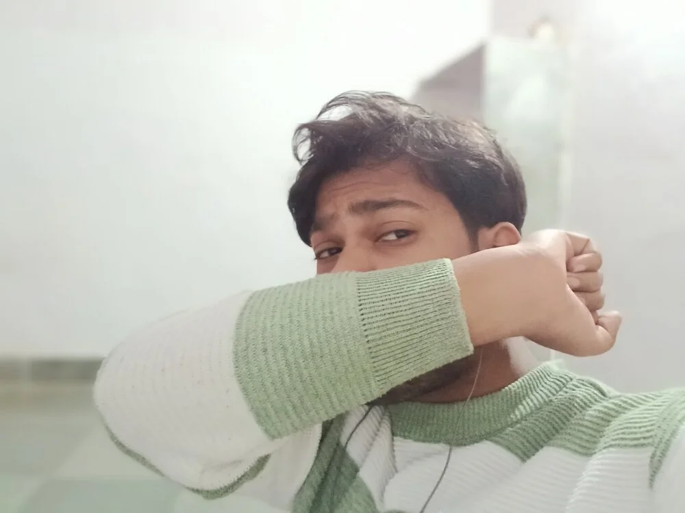 Satyam3handsome Chat XXX Ngoại tuyến