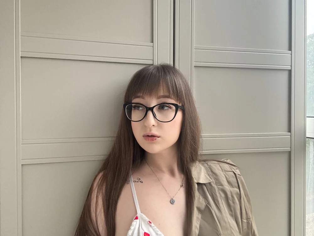 Lana__Lu's Offline Chat Room