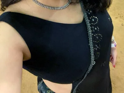 O_yes_bhabhi Female Bigtitsyoung Strip Webcam