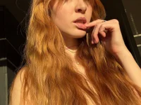 Модель FoxieKiss