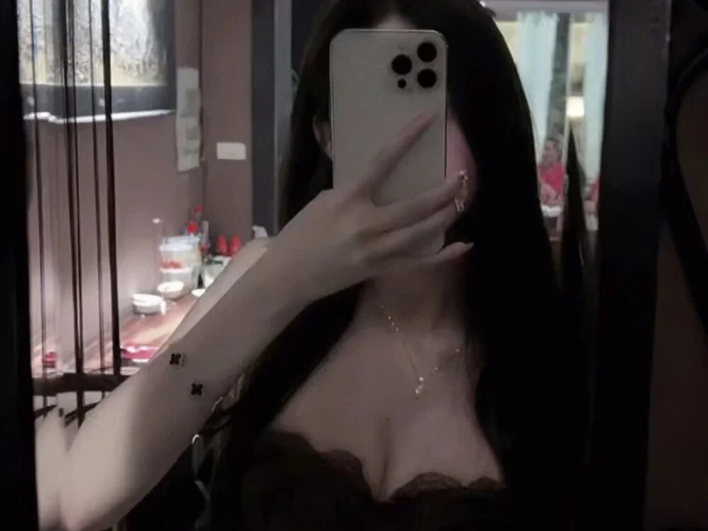 Sweet_Girl2k7 离线XXX聊天