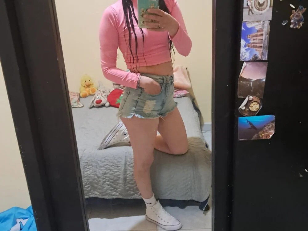 Czat XXX offline – Cassandra_Candy01