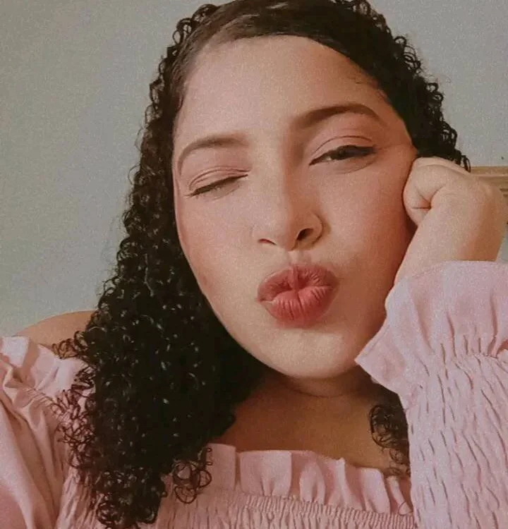 Sofia_Castro24 offline chatrum