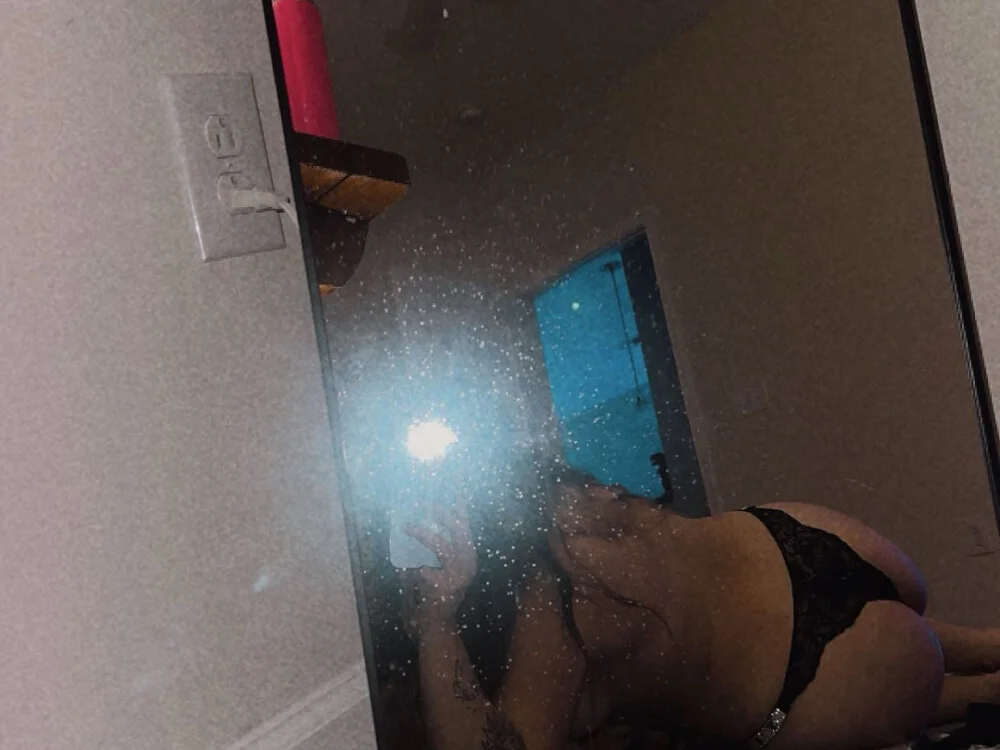 bootyliciousbri777's Offline XXX Chat