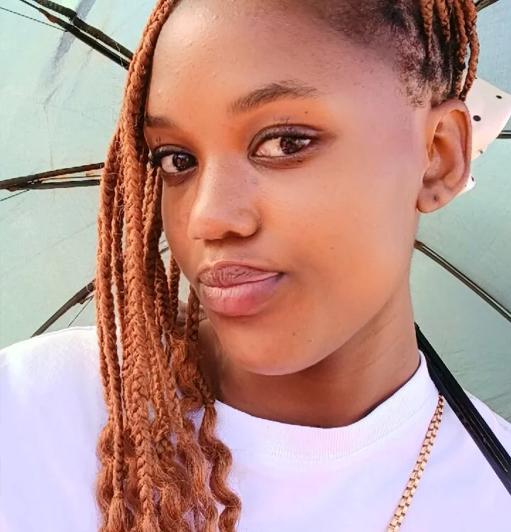 دردشة 2Polena23 الجنسية دون اتصال