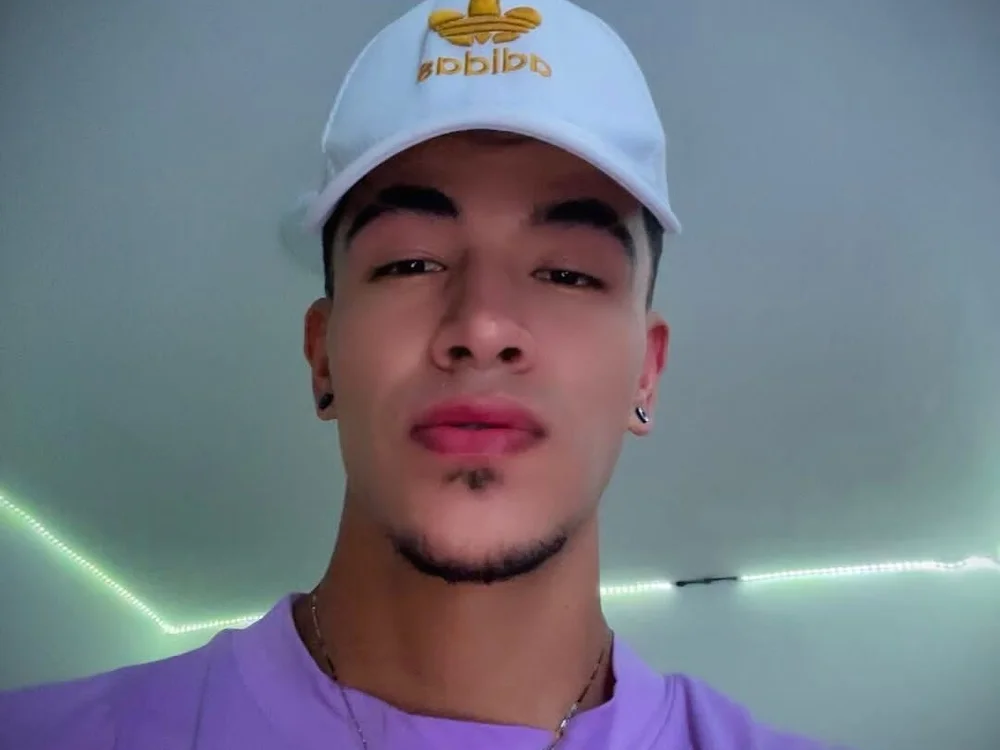 JonasTerrey's Offline Chat Room