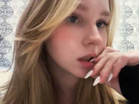 BlondeMiaX