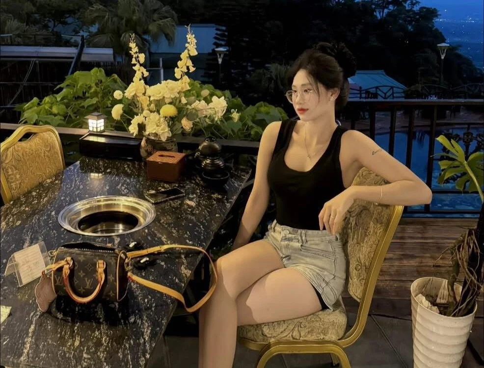 maianhcute 离线XXX聊天