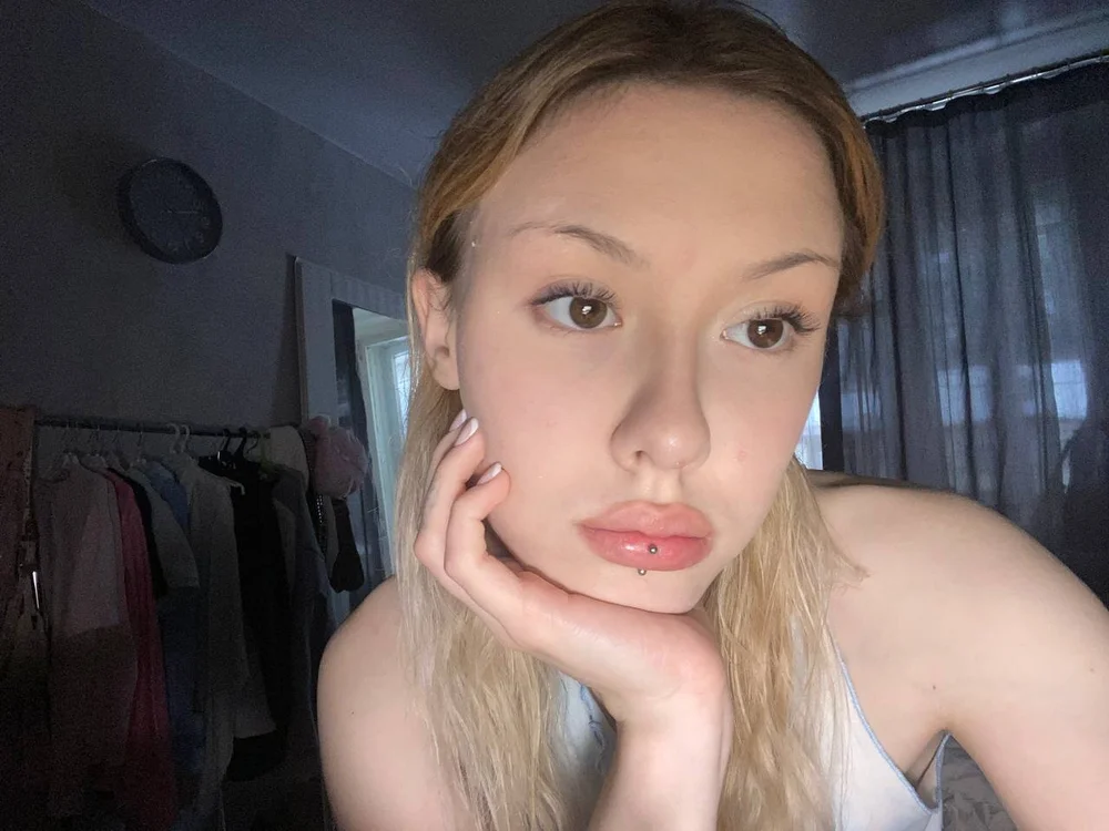 ArleighGreaves offline chatrum