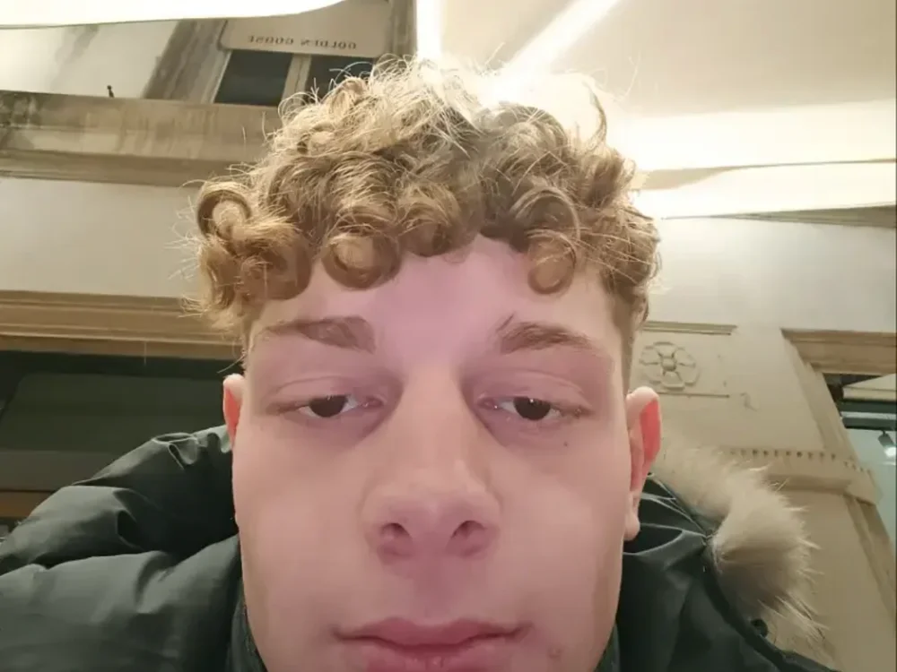 Marco___06 Chat XXX offline