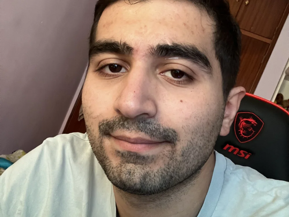 Lockdiwn21's Offline Chat Room