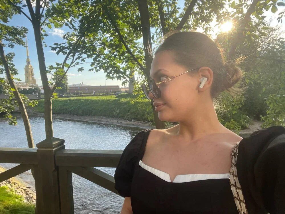 HoneyVixen_ Adlı Modelin Çevrimdışı XXX Sohbeti