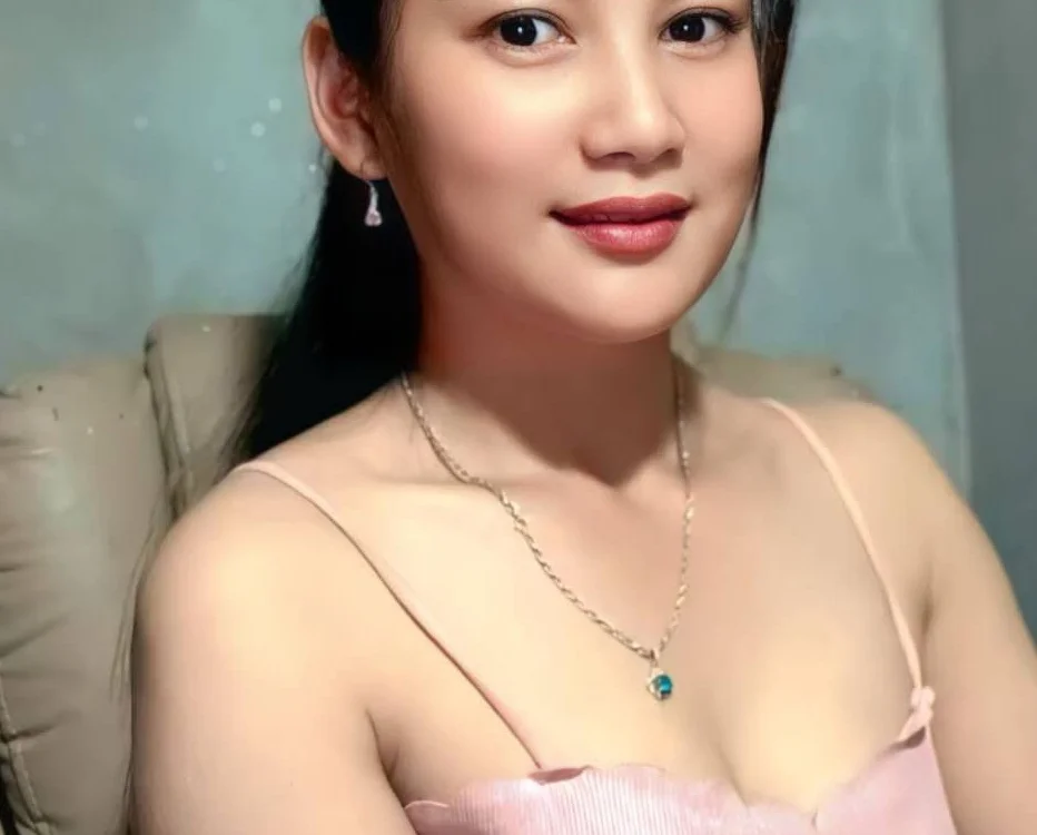 Girl_cums cover photo
