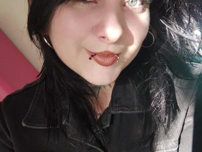 MavisKuro Female Oilshow Free Cam Sex
