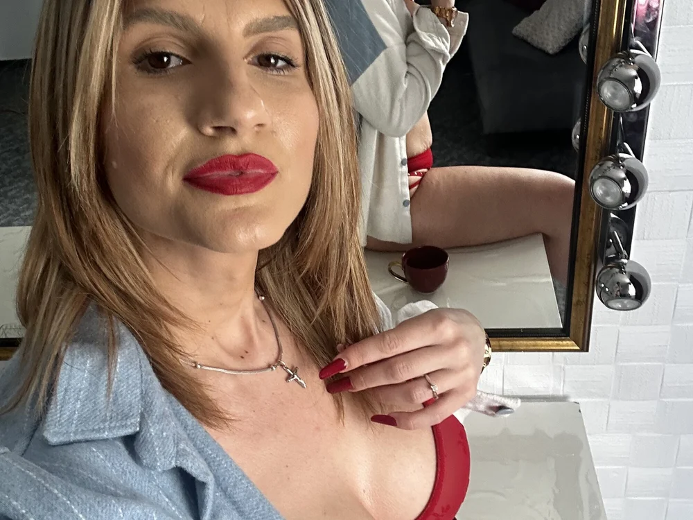 bordeauxorchid's Offline XXX Chat