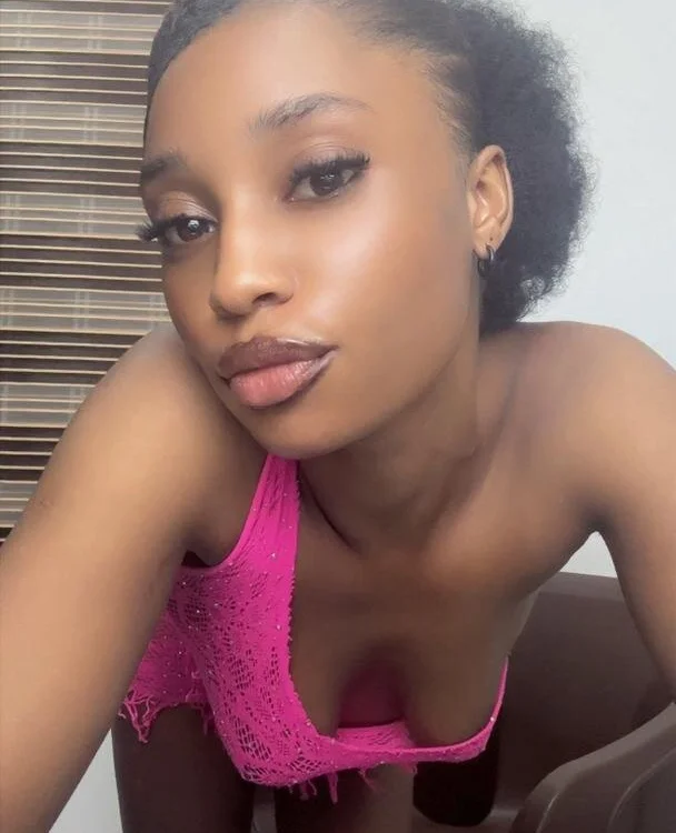 Chat +18 off-line de SweetMuna