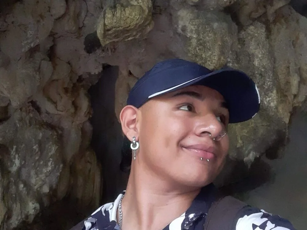 Felip_sos1's Offline XXX Chat