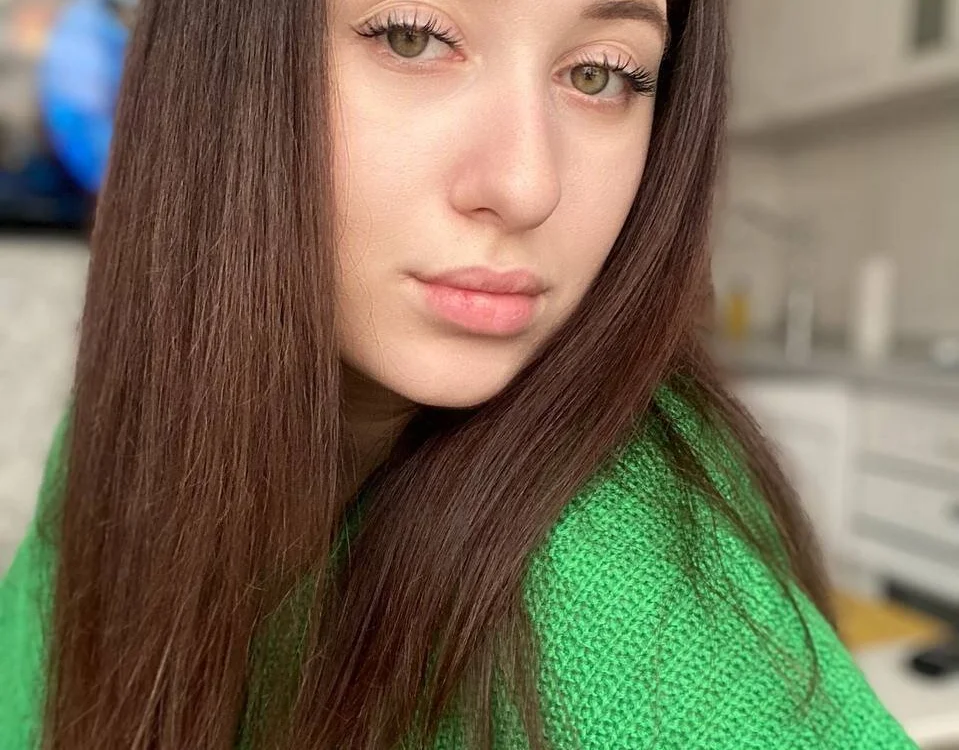 Emm1e_Lynn – Offline chatovacia miestnosť