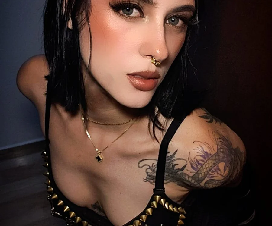 AmeliaNaughty_'s Offline XXX Chat