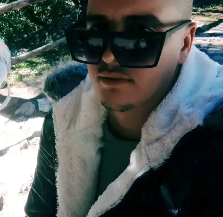 profile photo of Yanista