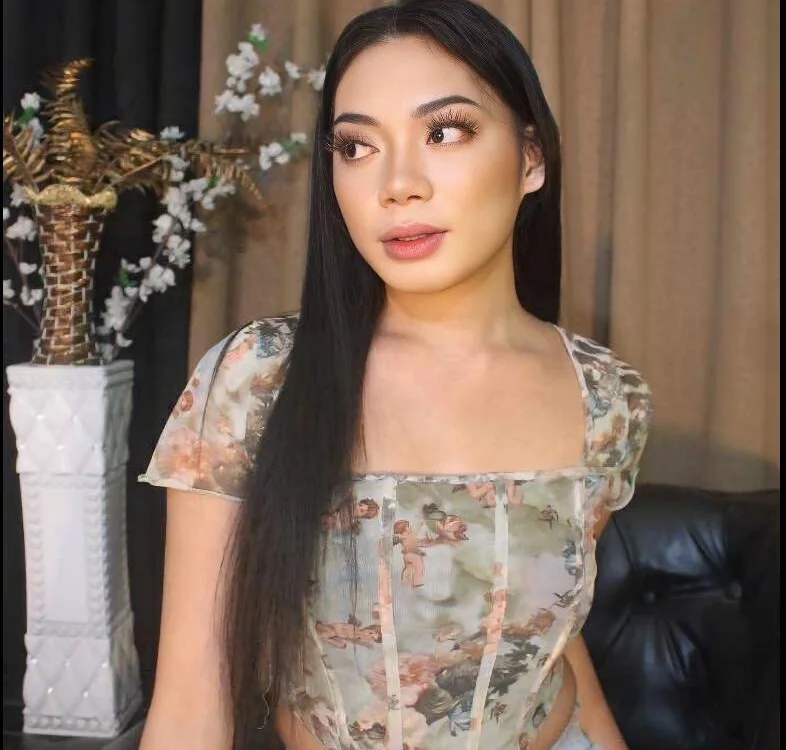 yourhotfuckingvanessaのオフラインXXXチャット