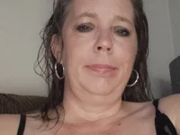 curvymaturemaryjane élő XXX-chatje