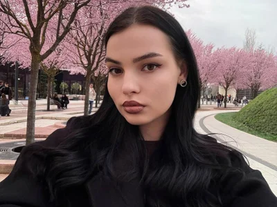 RaeganForster Female Cheapprivates Webcam Chat