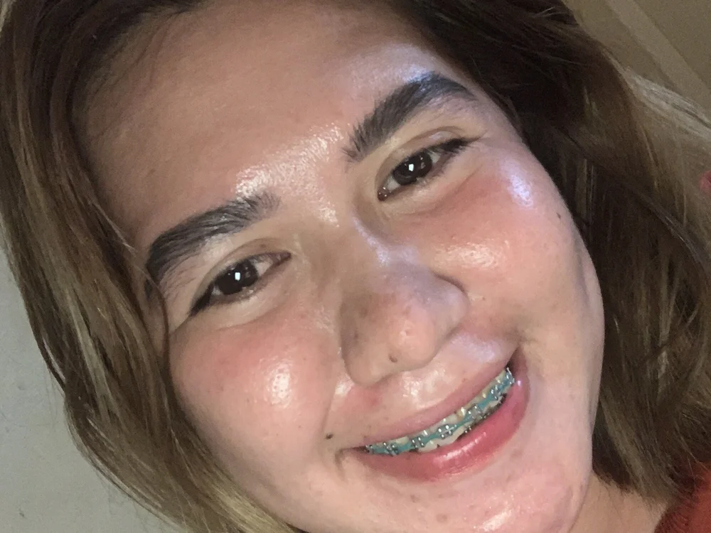seductive_sheena's Offline Chat Room