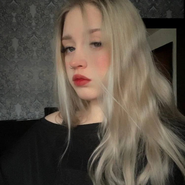 Offline chat soba modela Ann_Collin
