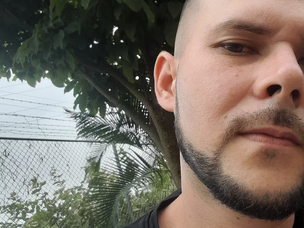 Javierbra1996 Offline Chatraum